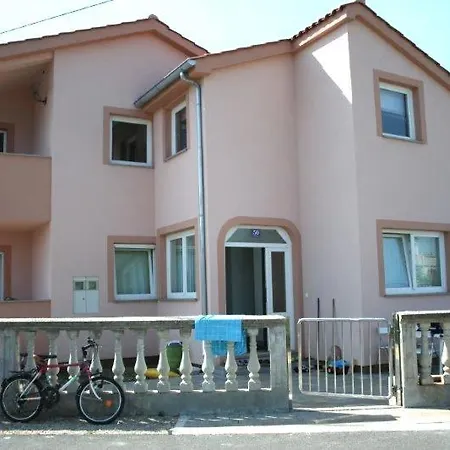 Dzafic * Vrh (Krk)